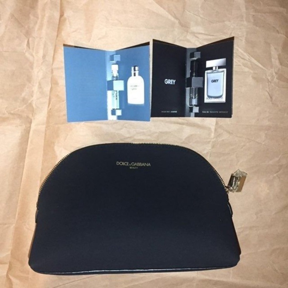 Dolce & Gabbana cosmetic bag & samples